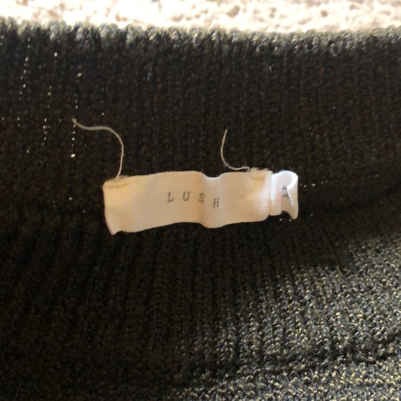 Lush | Sweater Small - Picture 3 of 5